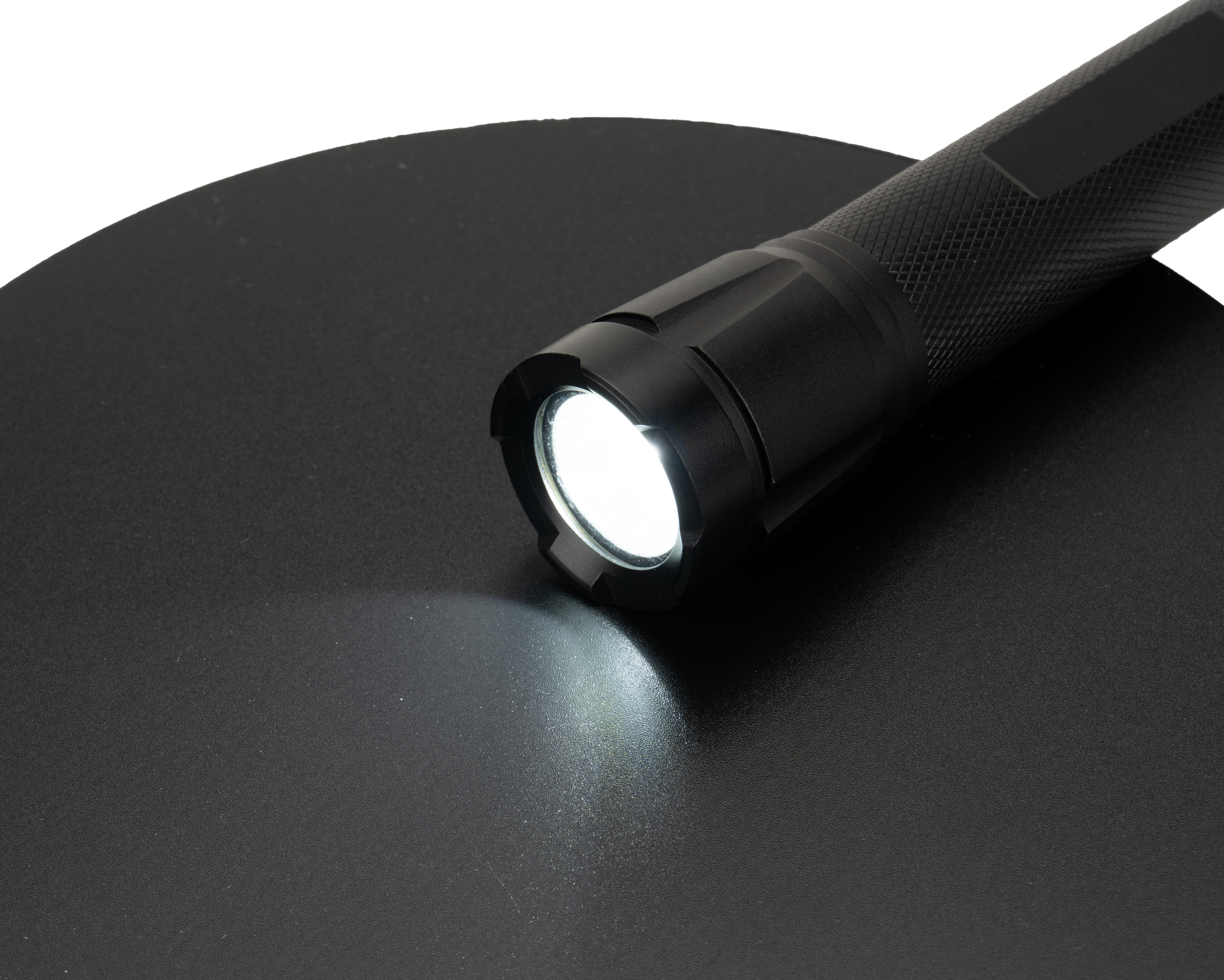 latarka-kikai-schwarzwolf-f2308500aj303-3