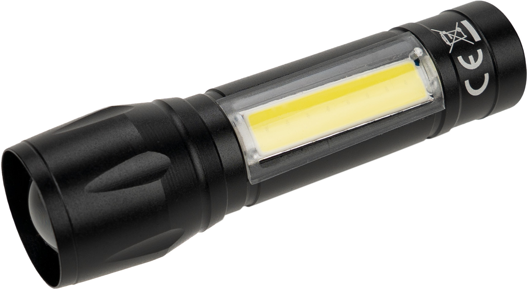 latarka-z-cob-tokyo-415003