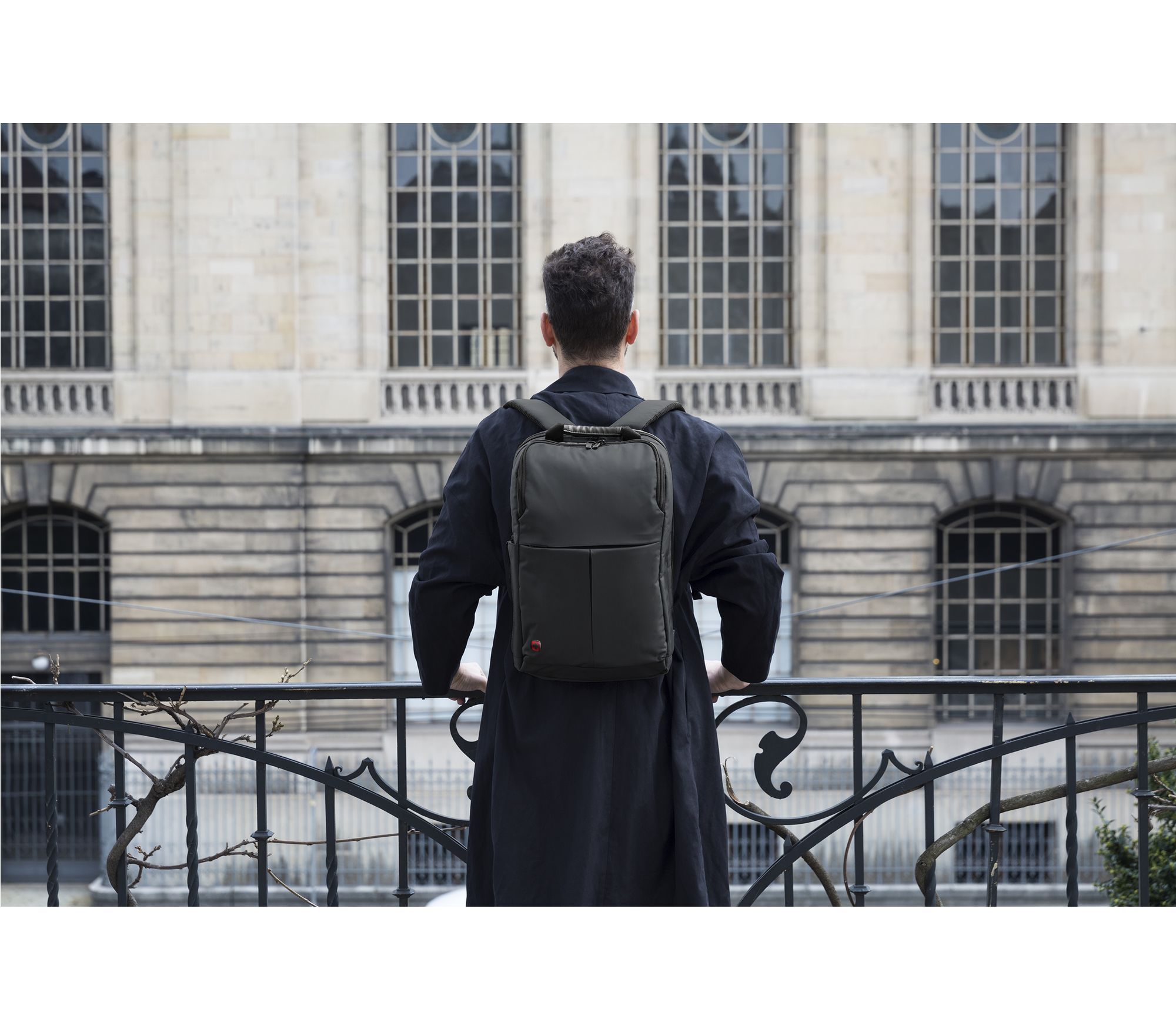 plecak-wenger-reload-16-czarny-w601070-6