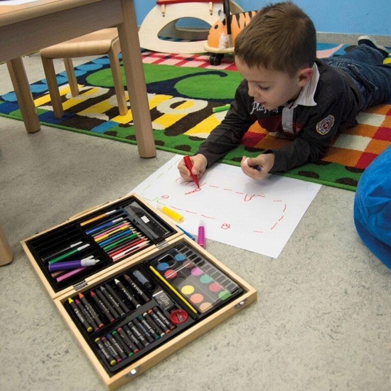 zestaw-do-kolorowania-duzy-maxi-113401-4